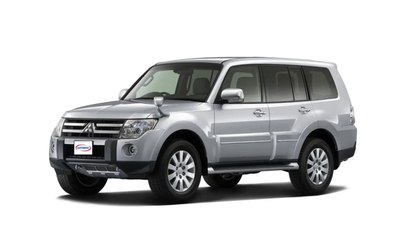 mitsubishi-pajero-38l-01