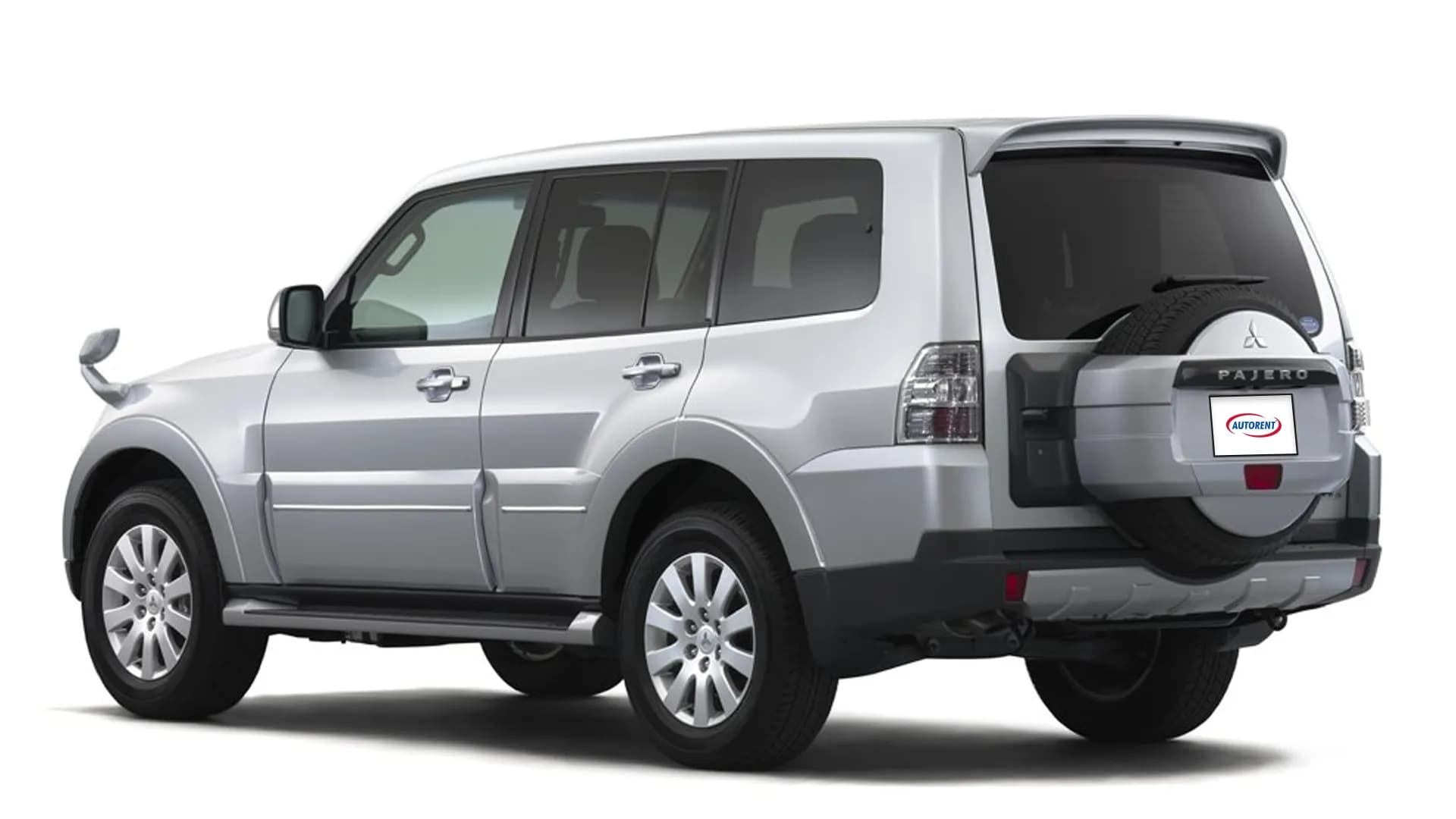 mitsubishi-pajero-38l-02